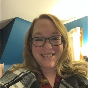 Meet your Posher, Cora